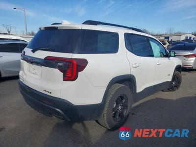 Trzecie zdjęcie samochodu z tyłu: 2023 GMC ACADIA AT4 VIN:1GKKNLLS4PZ186564 - miniatura