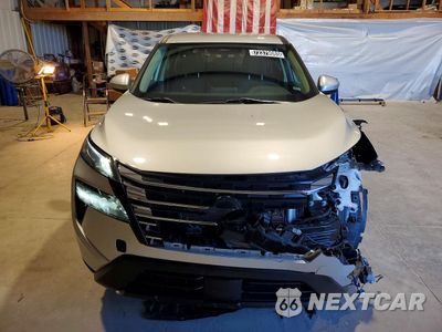 Piąte zdjęcie samochodu w środku: 2024 NISSAN ROGUE SV VIN:5N1BT3BA8RC703456 - miniatura