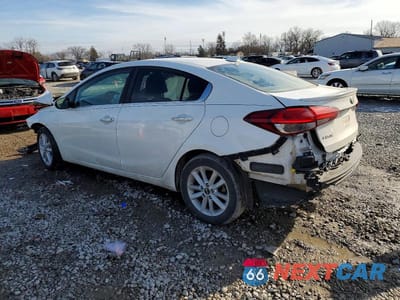 Drugie zdjęcie samochodu z przodu: 2017 KIA FORTE LX VIN:3KPFL4A70HE024239 - miniatura