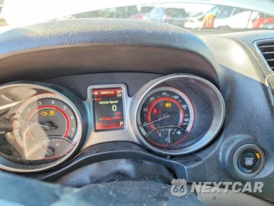 Zdjęcie 9 z 13 samochodu: 2020 DODGE JOURNEY CROSSROAD VIN:3C4PDCGB1LT206348 - miniatura