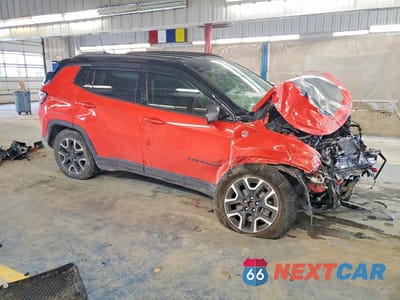 Czwarte zdjęcie samochodu z boku: 2020 JEEP COMPASS TRAILHAWK VIN:3C4NJDDB7LT132086 - miniatura
