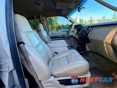 Piąte zdjęcie samochodu w środku: 2010 FORD F250 SUPER DUTY VIN:1FTSW2BR2AEB06291 - miniatura