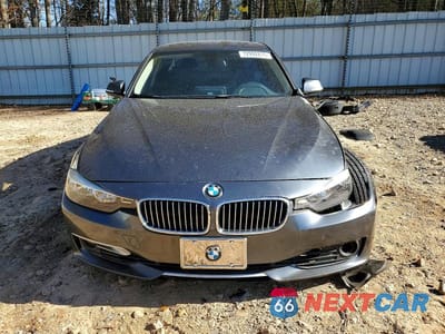 Piąte zdjęcie samochodu w środku: 2013 BMW 328 I VIN:WBA3A5G56DNP19638 - miniatura