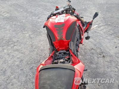 Zdjęcie 6 z 8 samochodu: 2010 KAWASAKI ZX600 R VIN:JKAZX4R11AA019121 - miniatura
