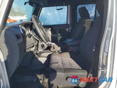 Zdjęcie 7 z 11 samochodu: 2011 JEEP WRANGLER UNLIMITED SPORT VIN:1J4BA3H16BL579415 - miniatura