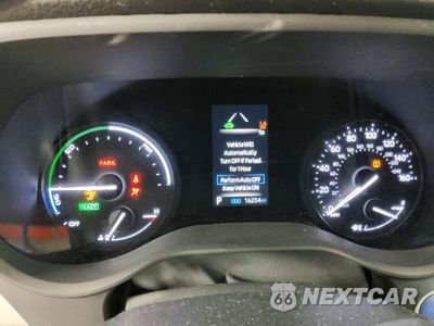Zdjęcie 9 z 15 samochodu: 2024 TOYOTA SIENNA LE VIN:5TDKRKEC8RS208800 - miniatura