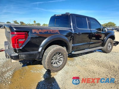 Trzecie zdjęcie samochodu z tyłu: 2024 FORD F150 RAPTOR VIN:1FTFW1RG2RFA73265 - miniatura