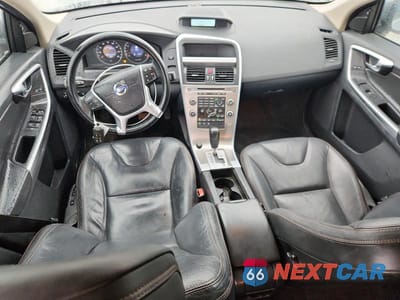 Zdjęcie 8 z 13 samochodu: 2011 VOLVO XC60 3.2 VIN:YV4952DL9B2163663 - miniatura