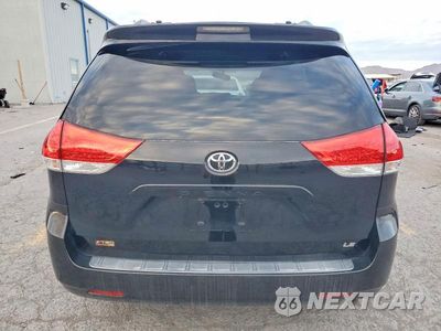 Zdjęcie 6 z 11 samochodu: 2013 TOYOTA SIENNA LE VIN:5TDKK3DC3DS402638 - miniatura