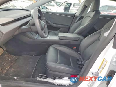 Zdjęcie 7 z 11 samochodu: 2025 TESLA MODEL 3 VIN:5YJ3E1EB5SF965116 - miniatura