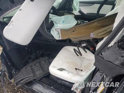 Zdjęcie 7 z 11 samochodu: 2026 TESLA MODEL Y VIN:7SAYGDEE5TA475739 - miniatura