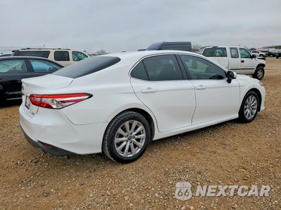 Trzecie zdjęcie samochodu z tyłu: 2018 TOYOTA CAMRY L VIN:JTNB11HK2J3012339 - miniatura