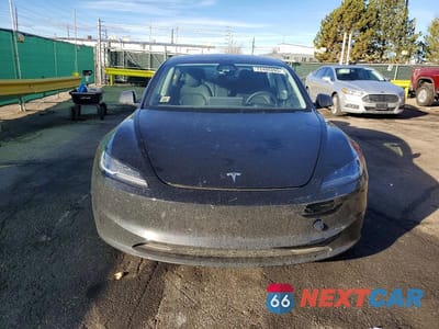 Piąte zdjęcie samochodu w środku: 2025 TESLA MODEL 3 VIN:5YJ3E1EB0SF940754 - miniatura