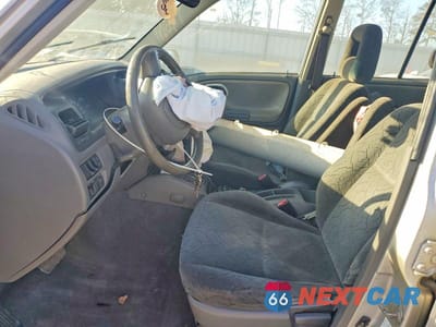 Zdjęcie 7 z 11 samochodu: 2003 CHEVROLET TRACKER LT VIN:2CNBJ634836900241 - miniatura