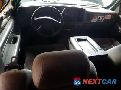 Zdjęcie 8 z 11 samochodu: 2006 GMC NEW SIERRA K1500 VIN:2GTEK13T061214267 - miniatura