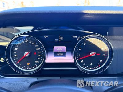 Zdjęcie 10 z 14 samochodu: 2017 MERCEDES-BENZ E 400 4MATIC VIN:WDDZH6GB9HA239374 - miniatura