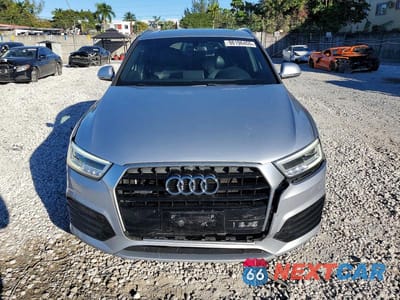 Piąte zdjęcie samochodu w środku: 2018 AUDI Q3 PREMIUM PLUS VIN:WA1JCCFS1JR018732 - miniatura