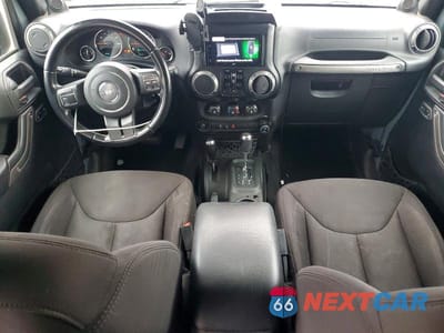 Zdjęcie 8 z 13 samochodu: 2014 JEEP WRANGLER UNLIMITED SPORT VIN:1C4BJWDG2EL126690 - miniatura