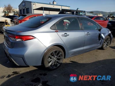 Trzecie zdjęcie samochodu z tyłu: 2024 TOYOTA COROLLA SE VIN:5YFS4MCE6RP176680 - miniatura