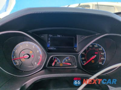 Zdjęcie 9 z 13 samochodu: 2016 FORD FOCUS RS VIN:WF0DP3TH7G4117526 - miniatura