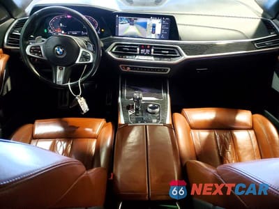 Zdjęcie 8 z 12 samochodu: 2019 BMW X7 XDRIVE50I VIN:5UXCX4C54KLB39669 - miniatura