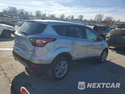 Trzecie zdjęcie samochodu z tyłu: 2017 FORD ESCAPE VIN:1FMCU0GD6HUE95007 - miniatura