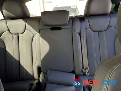 Zdjęcie 10 z 13 samochodu: 2025 AUDI Q5 PRESTIGE 45 VIN:WA1FAAFY5S2041493 - miniatura