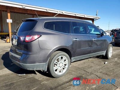 Trzecie zdjęcie samochodu z tyłu: 2015 CHEVROLET TRAVERSE LT VIN:1GNKRGKD1FJ124652 - miniatura