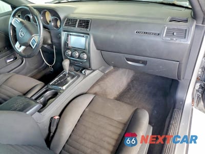 Zdjęcie 8 z 12 samochodu: 2011 DODGE CHALLENGER VIN:2B3CJ4DG8BH602492 - miniatura