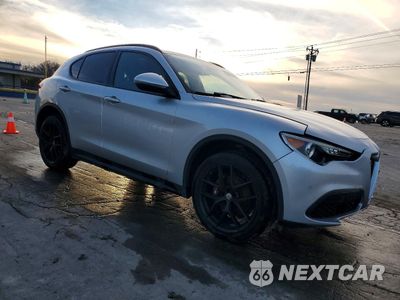 Czwarte zdjęcie samochodu z boku: 2018 ALFA ROMEO STELVIO TI SPORT VIN:ZASFAKNN7J7B81542 - miniatura
