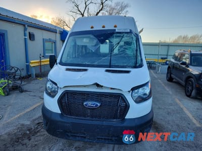 Piąte zdjęcie samochodu w środku: 2023 FORD TRANSIT T-350 HD VIN:1FTBF4X89PKB00509 - miniatura