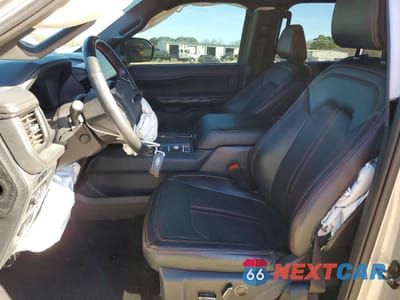 Zdjęcie 7 z 13 samochodu: 2023 FORD EXPEDITION LIMITED VIN:1FMJU2A88PEA61033 - miniatura