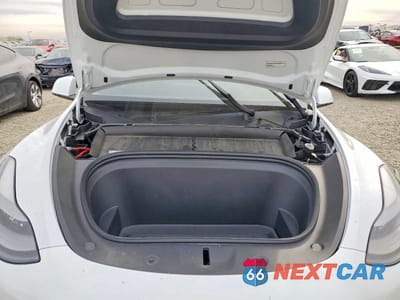 Zdjęcie 12 z 14 samochodu: 2023 TESLA MODEL Y VIN:7SAYGAEE1PF881184 - miniatura