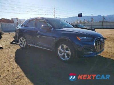 Czwarte zdjęcie samochodu z boku: 2021 AUDI Q5 PRESTIGE VIN:WA1CAAFY6M2074251 - miniatura