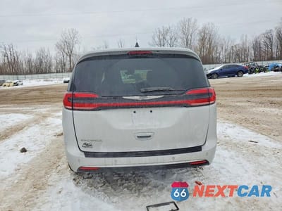 Zdjęcie 6 z 12 samochodu: 2023 CHRYSLER PACIFICA TOURING L VIN:2C4RC1BG5PR531533 - miniatura