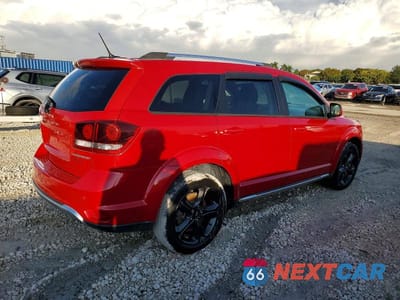 Trzecie zdjęcie samochodu z tyłu: 2018 DODGE JOURNEY CROSSROAD VIN:3C4PDCGBXJT252063 - miniatura