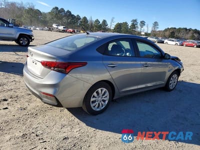 Trzecie zdjęcie samochodu z tyłu: 2022 HYUNDAI ACCENT SE VIN:3KPC24A62NE158906 - miniatura