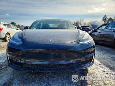 Piąte zdjęcie samochodu w środku: 2019 TESLA MODEL 3 VIN:5YJ3E1EA5KF421089 - miniatura