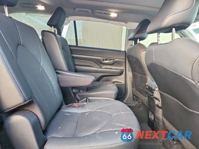 Zdjęcie 11 z 13 samochodu: 2025 TOYOTA GRAND HIGHLANDER LIMITED VIN:5TDAAAA57SS025446 - miniatura