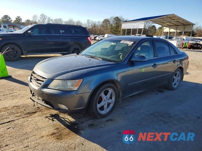 2010 HYUNDAI SONATA SE 5NPEU4AF3AH630796 - główne zdjęcie licytacji z USA - miniatura
