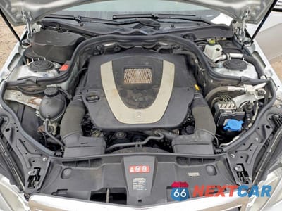 Zdjęcie 11 z 13 samochodu: 2011 MERCEDES-BENZ E 350 4MATIC VIN:WDDHF8HB6BA363508 - miniatura