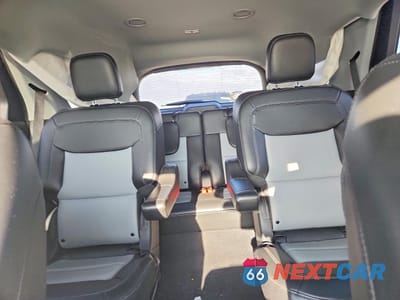 Zdjęcie 10 z 14 samochodu: 2024 FORD EXPLORER XLT VIN:1FMSK7DH6RGA10267 - miniatura