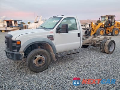 2008 FORD F550 SUPER DUTY TRUCK CAB AND CHASSIS 1FDAF56R68EB78057 - główne zdjęcie licytacji z USA - miniatura