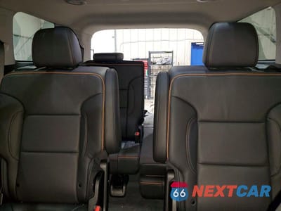 Zdjęcie 10 z 12 samochodu: 2023 GMC ACADIA AT4 VIN:1GKKNLLS3PZ261335 - miniatura