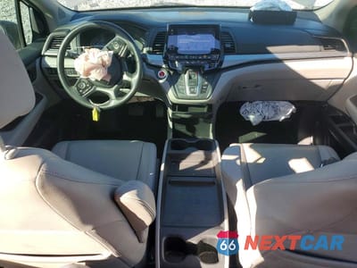 Zdjęcie 8 z 13 samochodu: 2019 HONDA ODYSSEY EXL VIN:5FNRL6H79KB070152 - miniatura