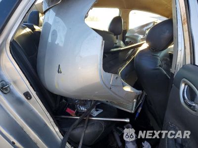 Zdjęcie 10 z 13 samochodu: 2015 NISSAN SENTRA S VIN:3N1AB7AP8FY325905 - miniatura