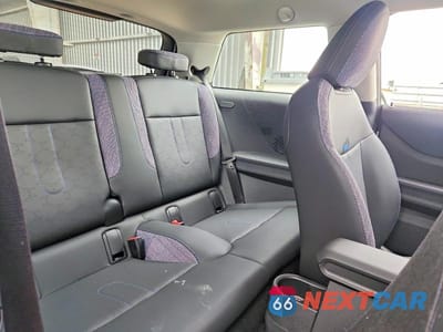 Zdjęcie 10 z 12 samochodu: 2025 MINI COOPER S VIN:WMW23GD00S2X10068 - miniatura