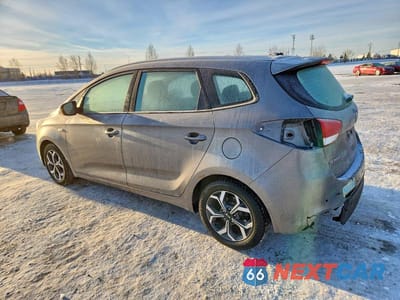 Drugie zdjęcie samochodu z przodu: 2014 KIA RONDO VIN:KNAHT8A32E7047799 - miniatura