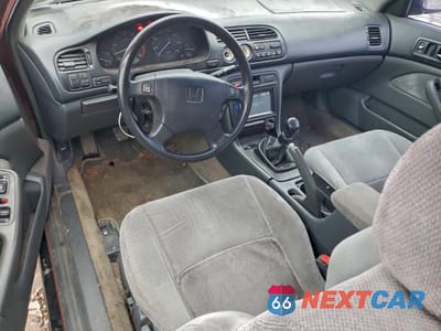 Zdjęcie 8 z 13 samochodu: 1994 HONDA ACCORD EX VIN:1HGCD7153RA059136 - miniatura