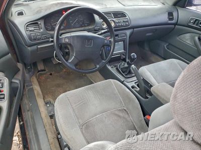 Zdjęcie 8 z 13 samochodu: 1994 HONDA ACCORD EX VIN:1HGCD7153RA059136 - miniatura